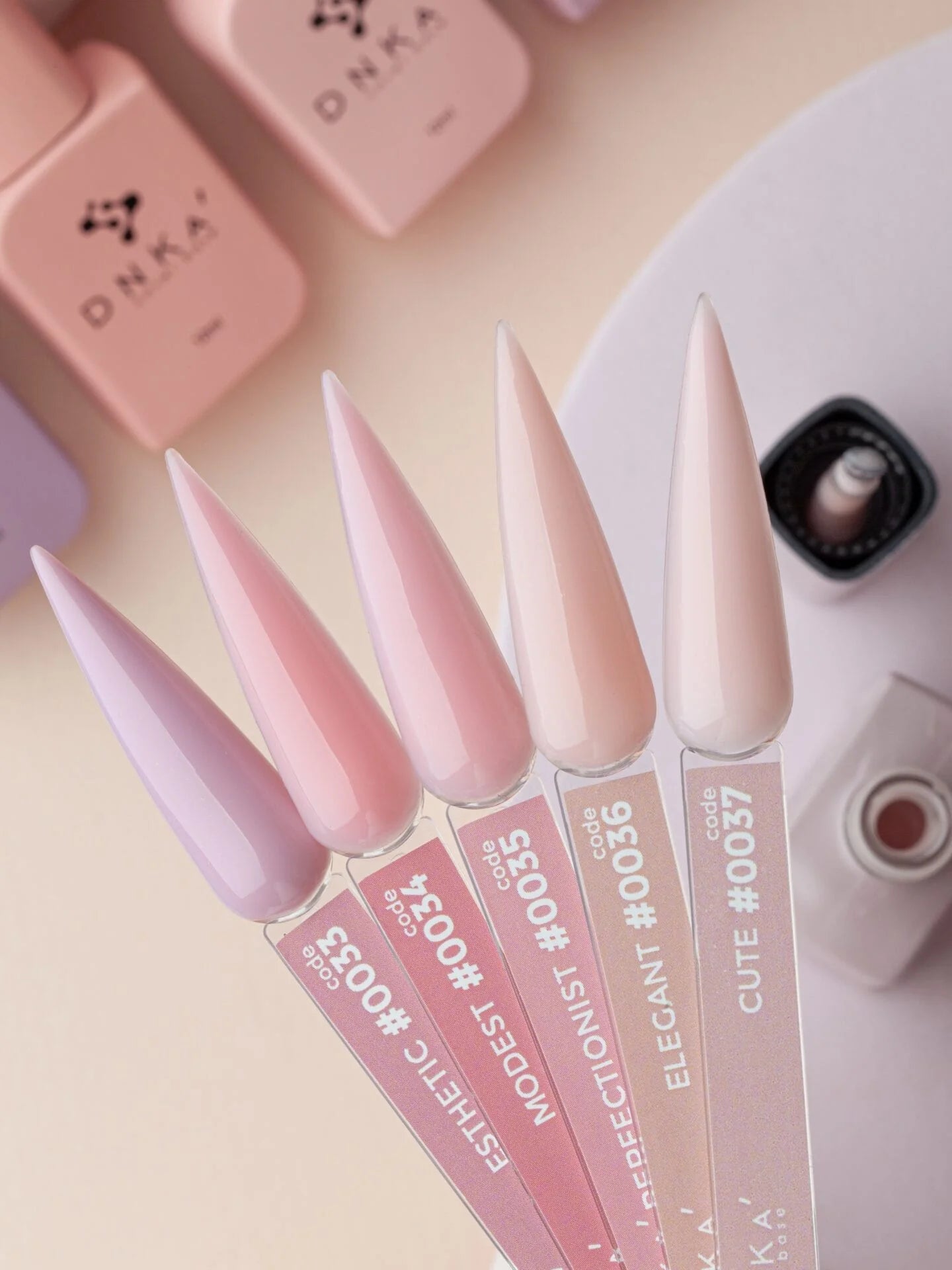 DNKa' Cover Base #0037 Cute - 30 ml