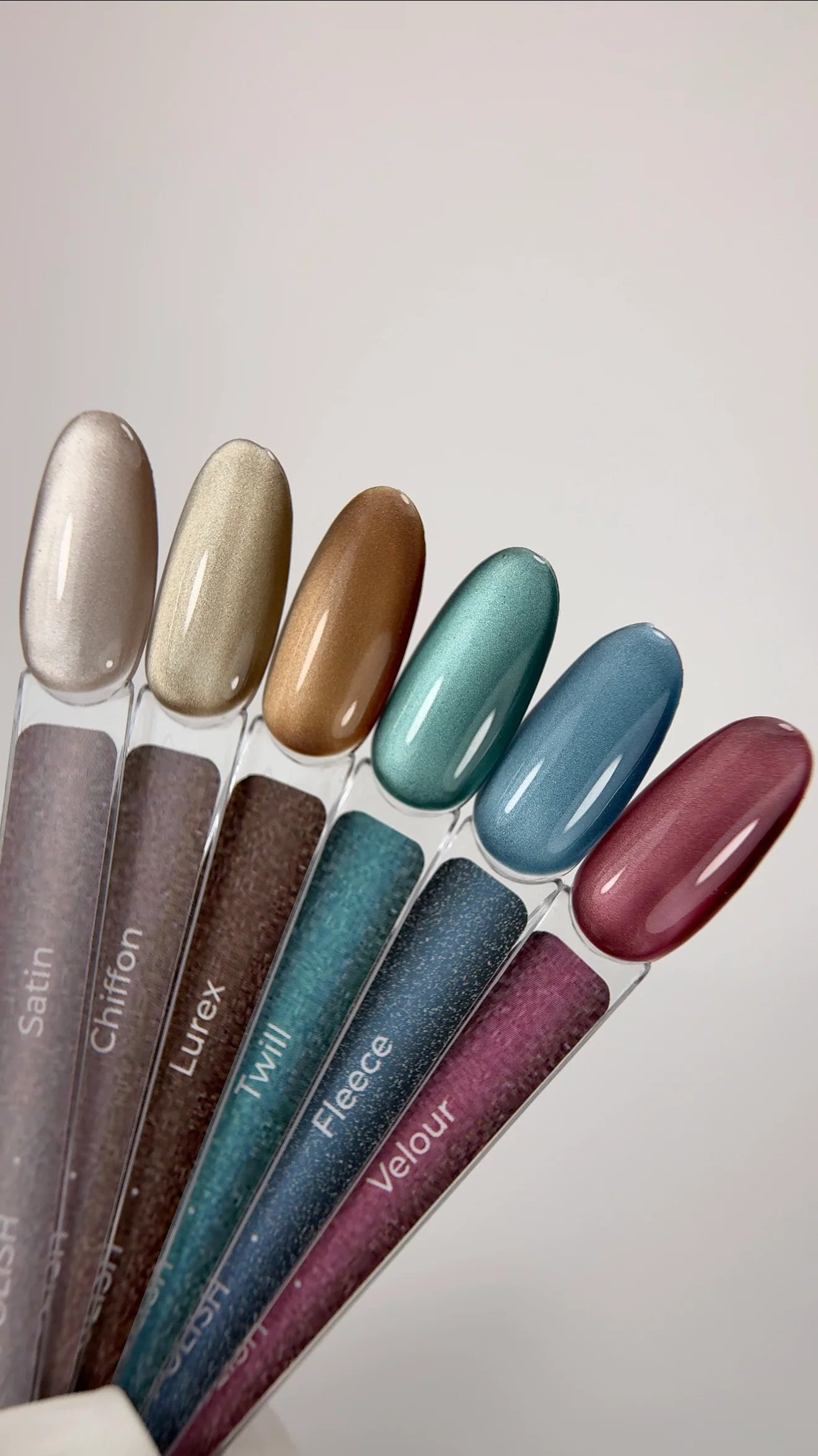 HEYLOVE Esmalte Semipermanente Cat's Eye LUREX