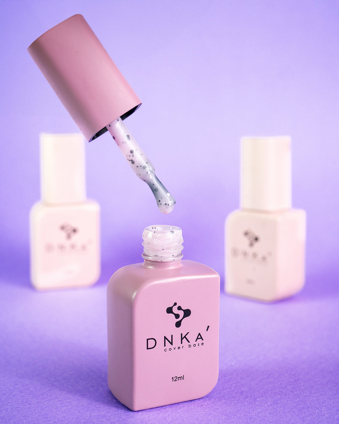 DNKa' Cover Base #0039A' Different - 12 ml