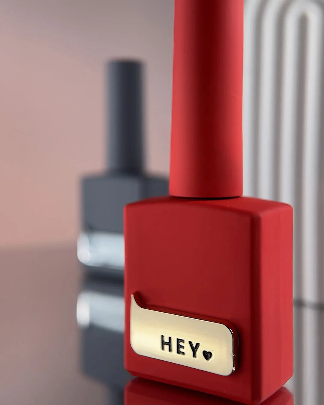 HEYLOVE Esmalte Semipermanente STOP. Rojo