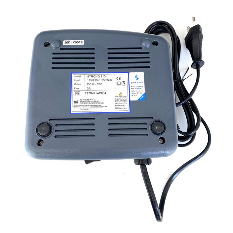 Torno Micromotor SAESHIN STRONG 210/105L